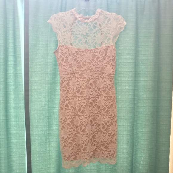 Evening Backless dress - Picture 4 of 6